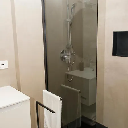 Alfredo 公寓 阿比亚诺德伊夫雷亚